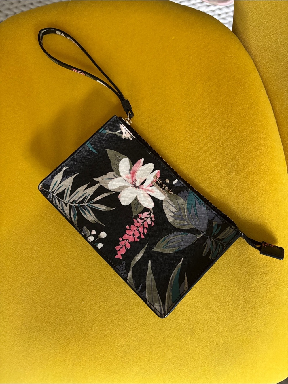 Kate spade wristlet